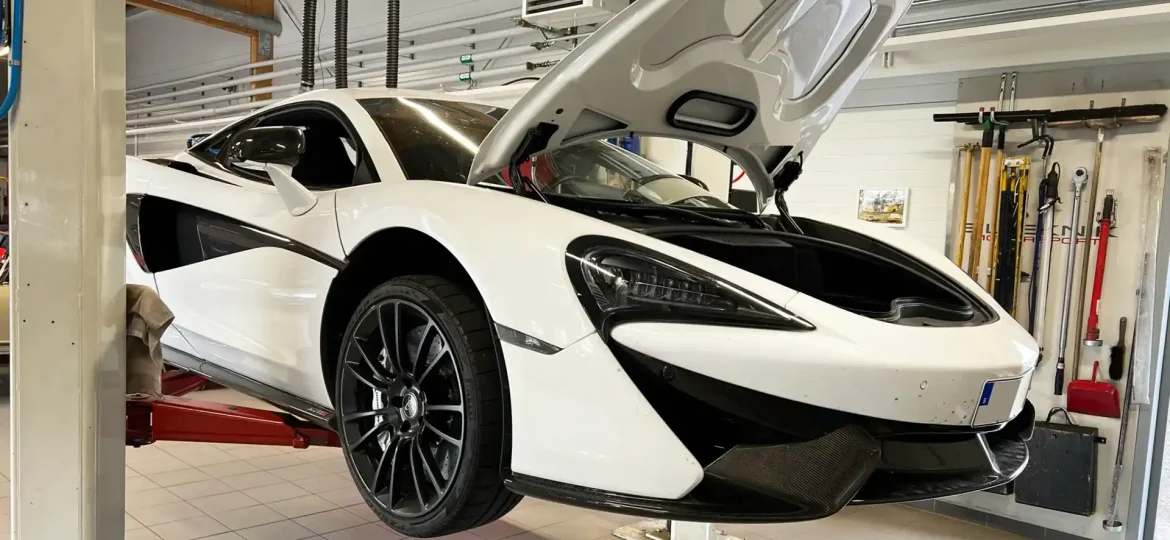 mclaren-570s-service
